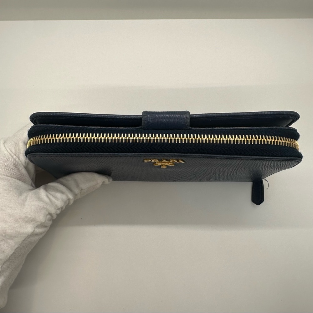 Prada Vitello Move Saffiano Leather Gold Hardware Long Continental Wallet - Picture 9 of 14